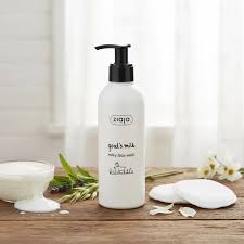 Nettoyant Visage Ultra Doux au Lait de Chèvre