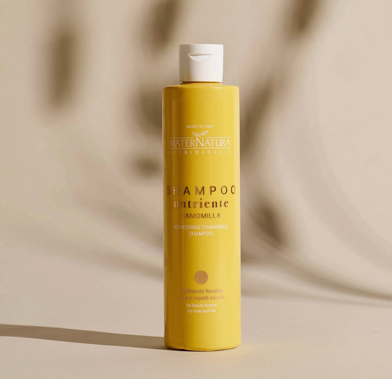 Shampooing nourrissant à la camomille pour cheveux secs