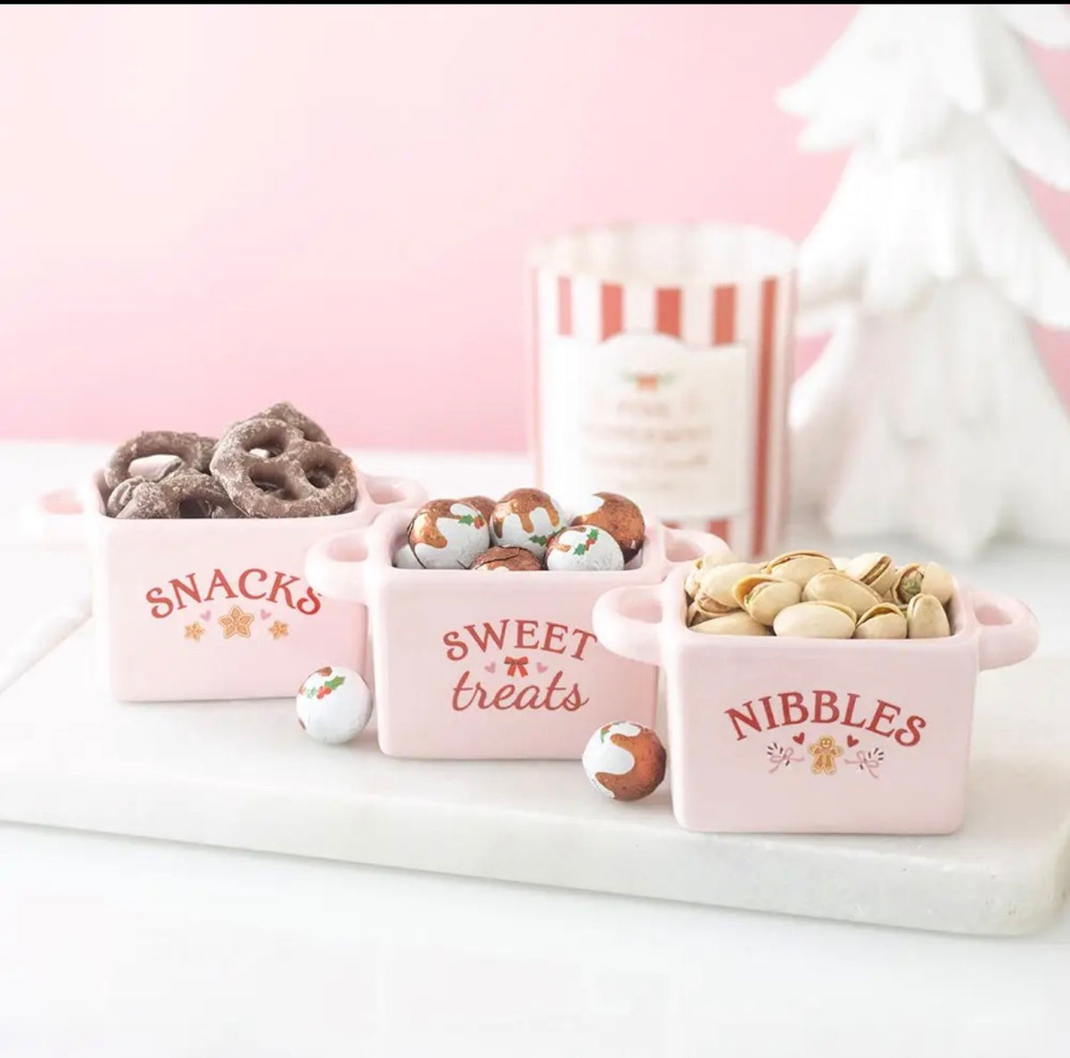 Ensemble de 3 bols à snacks de Noël
Sugarplum Bakery