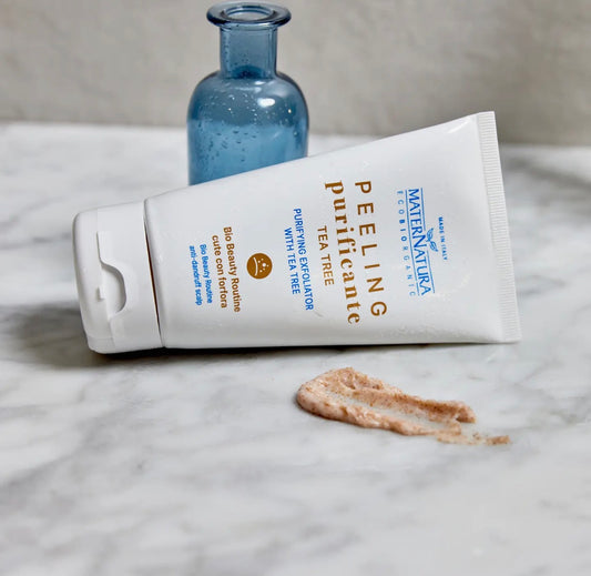 gommagepurifiant au tea tree pour cuir chevelu avec pellicules