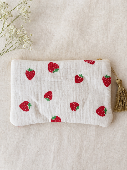 Pochette maquillage  fraise